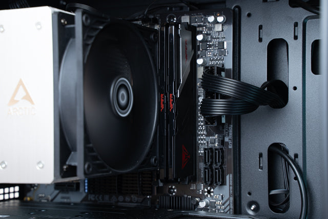 Herný PC R9 9950X / RTX 5070 12GB / 32GB DDR5 / 1TB NVMe